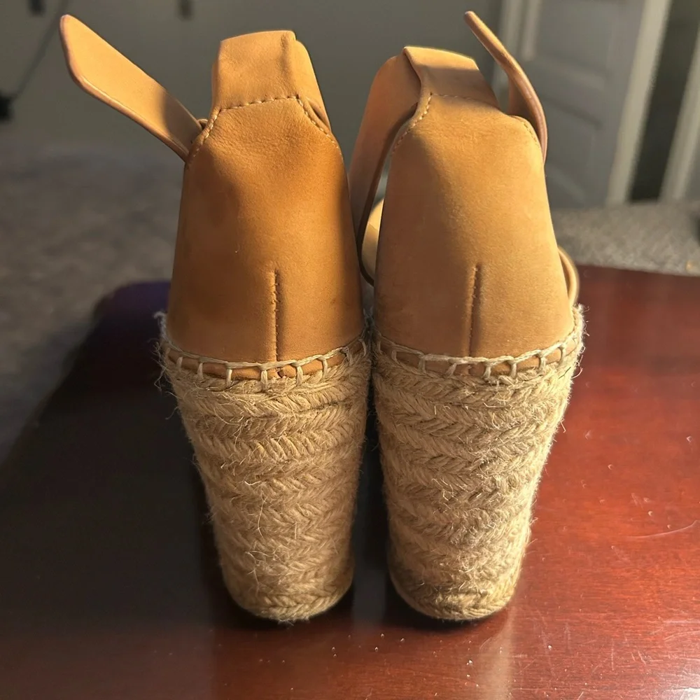 Marc Fisher stylish tan